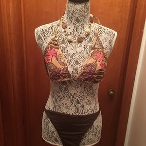 Old Navy 2 piece bathing suit
